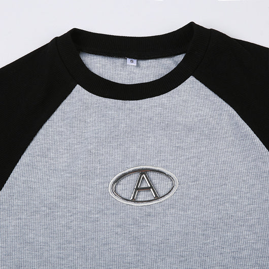 Blusa Crop Asimétrica Slim Fit con Diseño Hueco y Hombro Realzado - Image 6