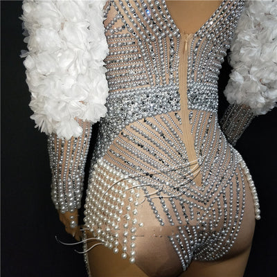 Vestido Corto Ajustado con Strass y Perlas - Disfraz de Una Pieza - Image 9