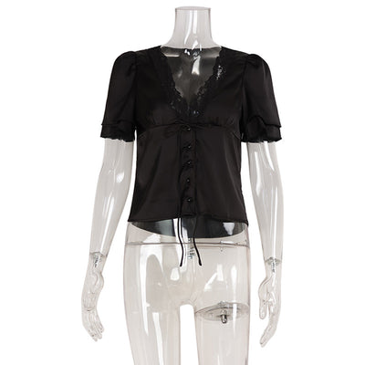 Blusa Ajustada con Escote V y Detalles de Encaje - Image 6