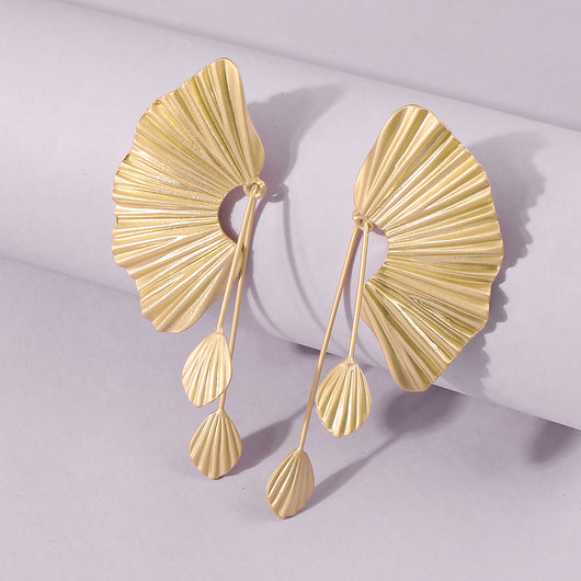Pendientes Elegantes de Hoja y Concha Marina - Image 3