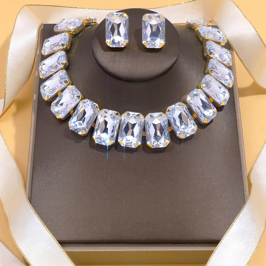 Light luxury geometric crystal necklace and square exaggerated earrings jewelry set in gold tone. - Image 12