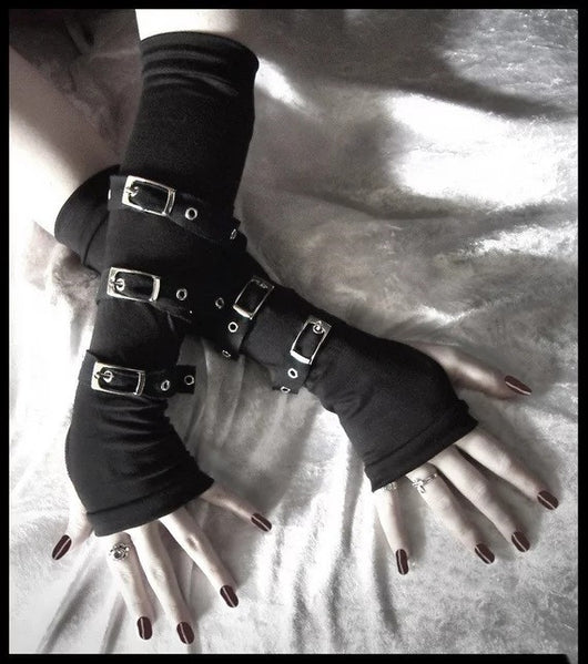 Pulsera Ajustable Personalizada con Dedo Abierto - Diseño Negro Elegante - Image 4
