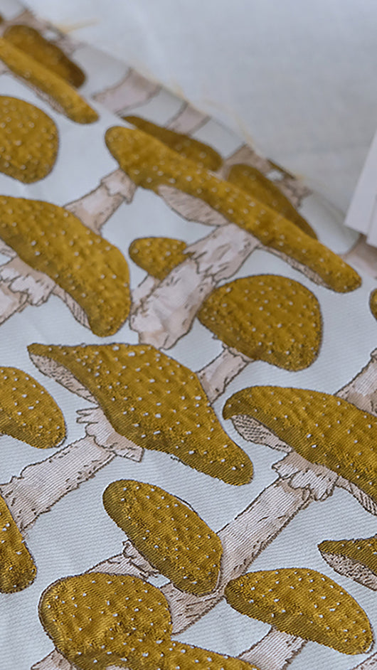 Tela Jacquard Estampada con Patrón de Champiñones Caricaturizados para Almohadas y Bolsas DIY - Image 9