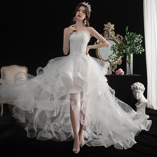 Vestido de Novia Corto Delantero y Trasero con Cola Pequeña