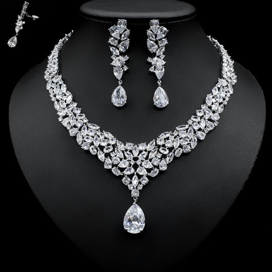 Conjunto de Collar y Aretes de Circonita para Novia - Image 7