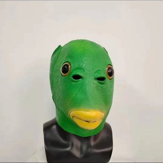 Máscara de Cabeza de Pez Verde - Disfraz Viral para Fiestas y Redes Sociales - Image 2
