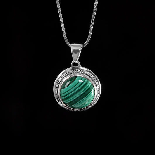 Pendiente de Plata 925 con Malaquita Incrustada - Diseño Minimalista - Image 3