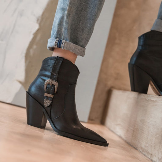 Botines de Tacón Grueso con Hebilla Metálica Puntiada - Image 8
