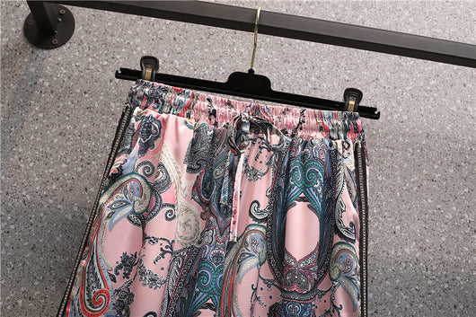 Conjunto de Dos Piezas: Blusa Ajustada y Pantalón Ancho - Image 16