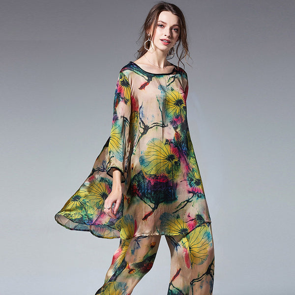 Traje Suelto de Seda Satinada Estampada con Cuello Redondo