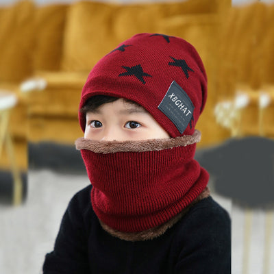 Brown knitted beanie with white five-pointed stars and a matching fleece-lined neck warmer on a man. - Image 23