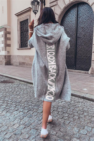 Cardigan con Capucha y Letras Bordadas - Suéter Tejido para Mujer - Image 4