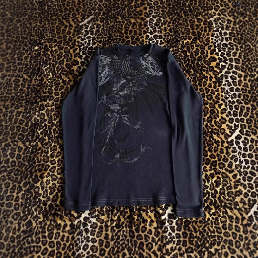 Sudadera Cuello Redondo Manga Larga Estilo Urbano Dark con Estampado - Image 4