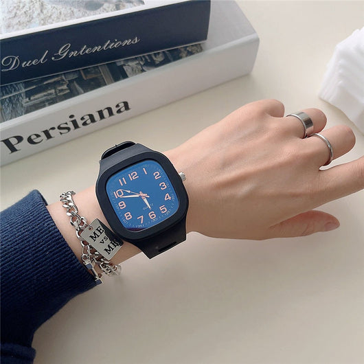 Reloj Digital Cuadrado para Parejas - Diseño Minimalista y Moderno - Image 2