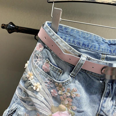 Shorts de Mezclilla Rectos con Bordados y Perlas para Mujer - Image 4