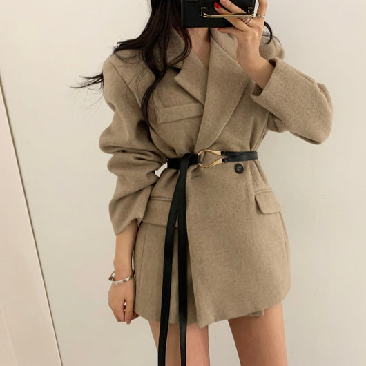 Abrigo de Lana para Mujer con Cintura Ajustada y Mangas Largas - Image 11