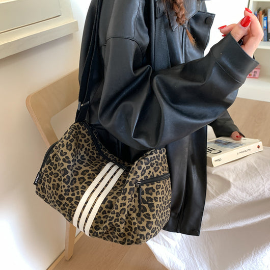 Bolso Mensajero Deportivo Estampado Leopardo Gran Capacidad - Image 2