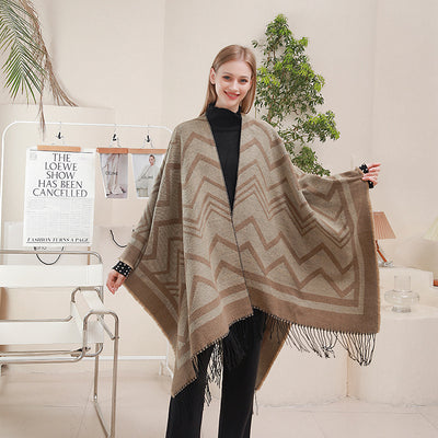 Chal Poncho con Abertura Lateral y Patrón Espiga Elegante - Image 8