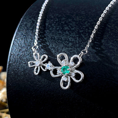 Collar de Plata S925 con Colgante Esmeralda - Diseño Floral Elegante para Toda la Familia - Image 10