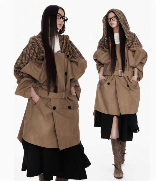 Chaqueta Cortavientos con Capucha y Parches para Mujer - Image 11