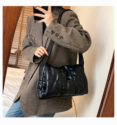 Bolso Diagonal de Cuero PU Suave con Textura - Image 13