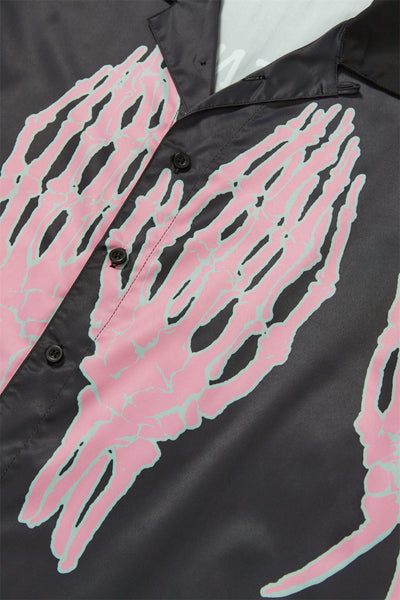 Camisa Suelta con Estampado Calavera y Mano Fantasmal - Image 18