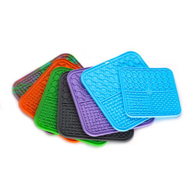 Tapete de Lamido Interactivo con Ventosa Antiahogo para Mascotas - Image 3