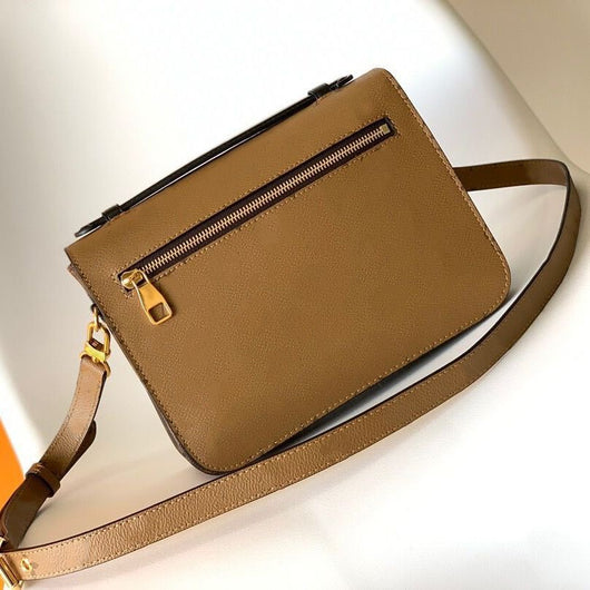 Bolso Messenger Cuadrado para Mujer - Diseño Versátil y Coordinable - Image 8