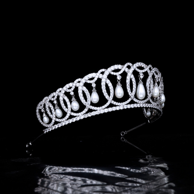 Corona Nupcial de Circonitas Reales - Image 9