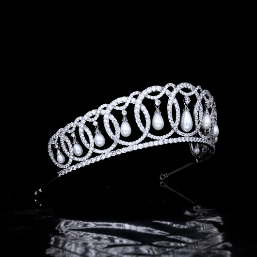 Corona Nupcial de Circonitas Reales - Image 9