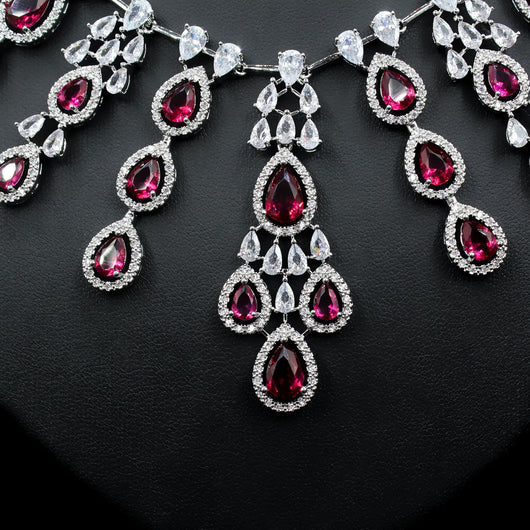 Conjunto de Collar y Aretes de Circón con Efecto Gota de Agua Iridiscente - Image 7
