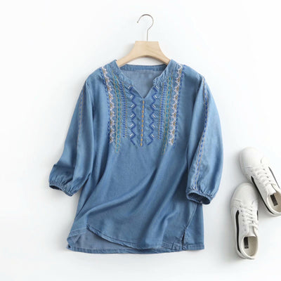 Camisa Denim Tencel con Escote V y Bordados para Primavera