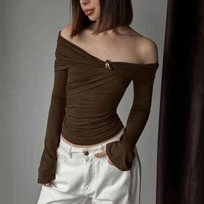 Blusa Ajustada Asimétrica Fuera del Hombro - Diseño Chica Atrevida