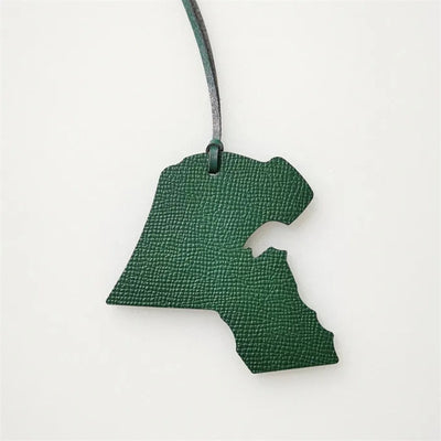 Colgante de Bolso en Forma de Mapa de Cuero - Image 31