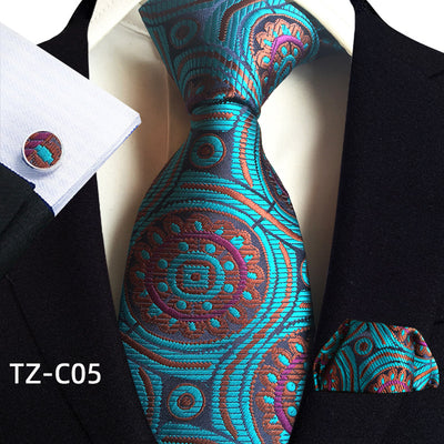 Traje de Tres Piezas Elegante para Hombre con Corbata, Pañuelo y Puños - Image 6