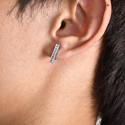 Arete Triangular de Acero Inoxidable con Símbolo Viking Geométrico - Image 19