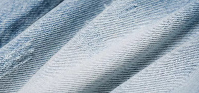 Jeans Azul Desteñido con Detalles Blancos Estilo Americano para Hombre - Image 9