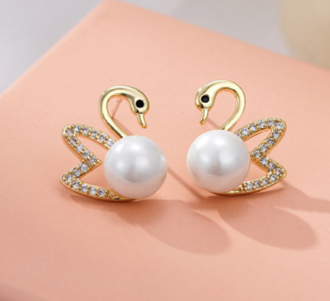 Aretes de Plata S925 con Perla de Agua Dulce Diseño Cisne - Image 7