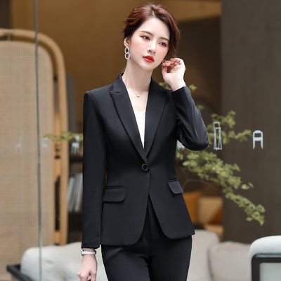 Traje Profesional para Mujer de Corte Impecable