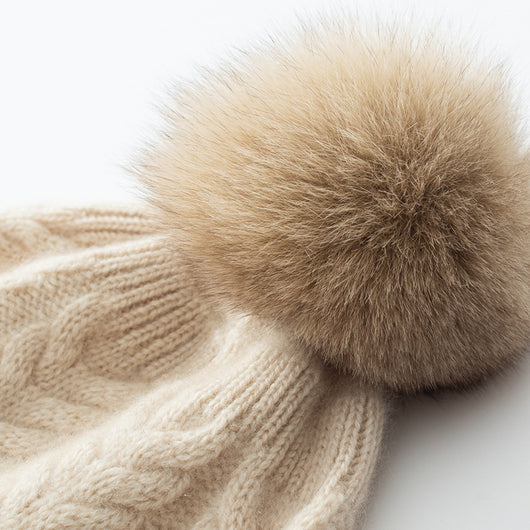 Gorro de Lana Cashmere con Protección de Orejas - Diseño Trenzado Grueso - Image 4