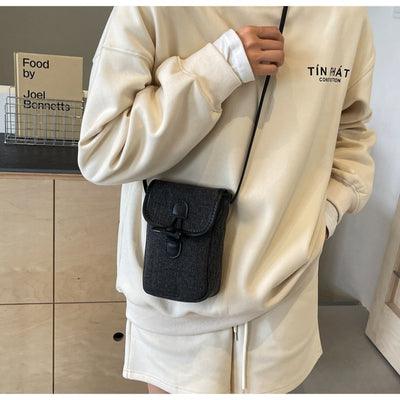 Bolsa Mensajera de Mezclilla Vertical con Botón de Cuerno para Celular Mujer - Image 18