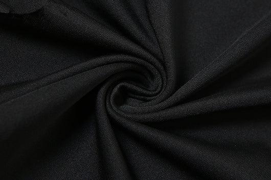 Vestido Largo de Noche Elegante con Detalles Calados - Image 16