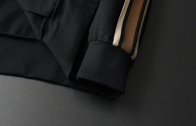 Conjunto Deportivo de Dos Piezas con Bordado - Image 13