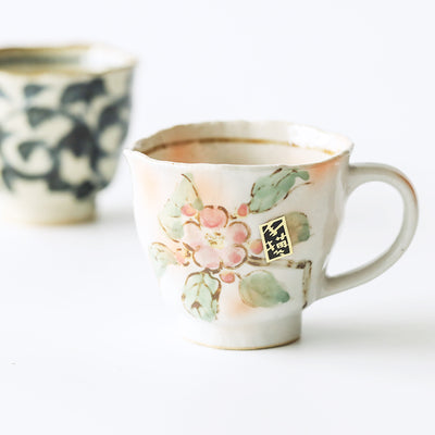 Taza de Cerámica Artesanal Pintada a Mano con Diseño Vintage - Image 11