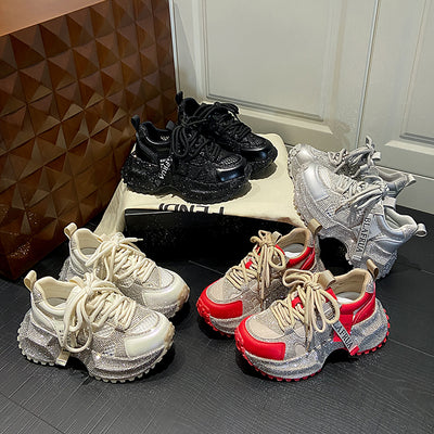 Tenis Deportivos Brillantes con Lentejuelas, Diseño Plateado y Rojo con Cristales - Image 12