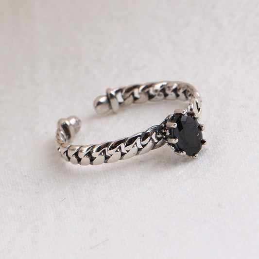 Anillo Vintage Huevo Circón Negro