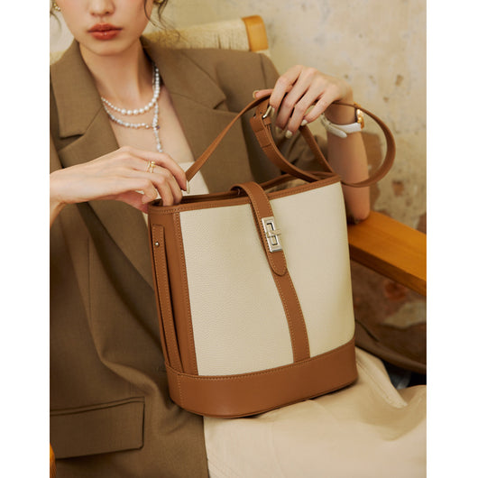 Bolso Bandolera de Cuero Genuino con Gran Capacidad para Mujer - Image 4