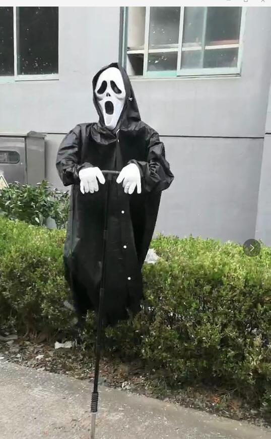 Adorno de Hierro Calavera Fantasma Gritando Decoración Halloween Aterradora