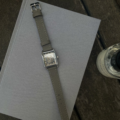 Reloj Retro Vintage de Diseño Artesanal para Profesionales - Image 3