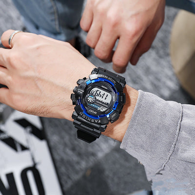 Reloj Digital Deportivo Multifuncional Resistente al Agua con Luz Nocturna para Hombre - Image 2